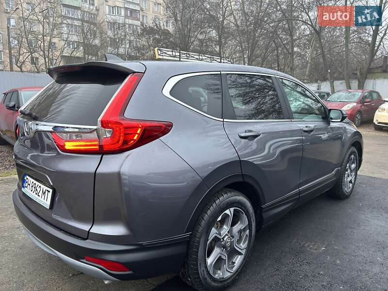 Позашляховик / Кросовер Honda CR-V 2017 в Одесі