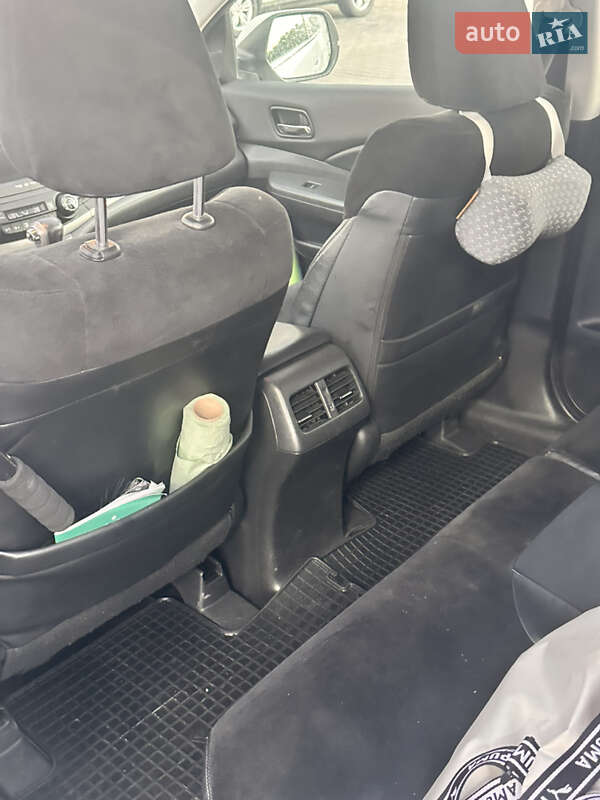 Позашляховик / Кросовер Honda CR-V 2013 в Луцьку