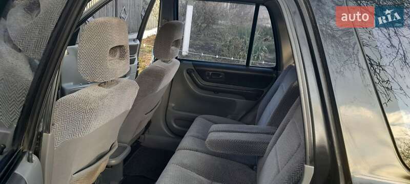 Внедорожник / Кроссовер Honda CR-V 1998 в Павлограде