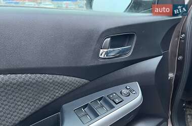 Внедорожник / Кроссовер Honda CR-V 2015 в 