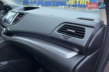 Внедорожник / Кроссовер Honda CR-V 2015 в 