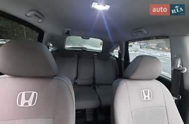 Внедорожник / Кроссовер Honda CR-V 2008 в Полонном