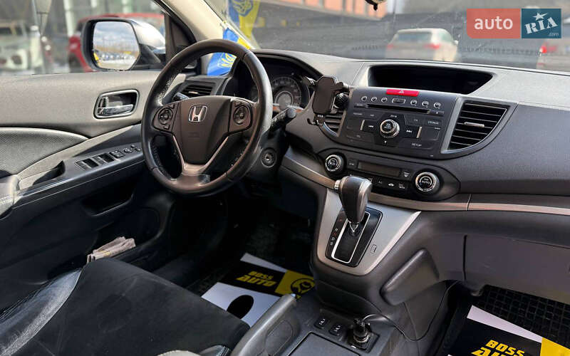 Внедорожник / Кроссовер Honda CR-V 2013 в Черновцах