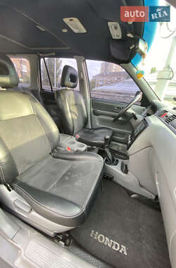 Позашляховик / Кросовер Honda CR-V 1998 в 