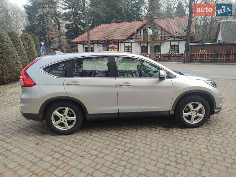 Позашляховик / Кросовер Honda CR-V 2015 в Трускавці