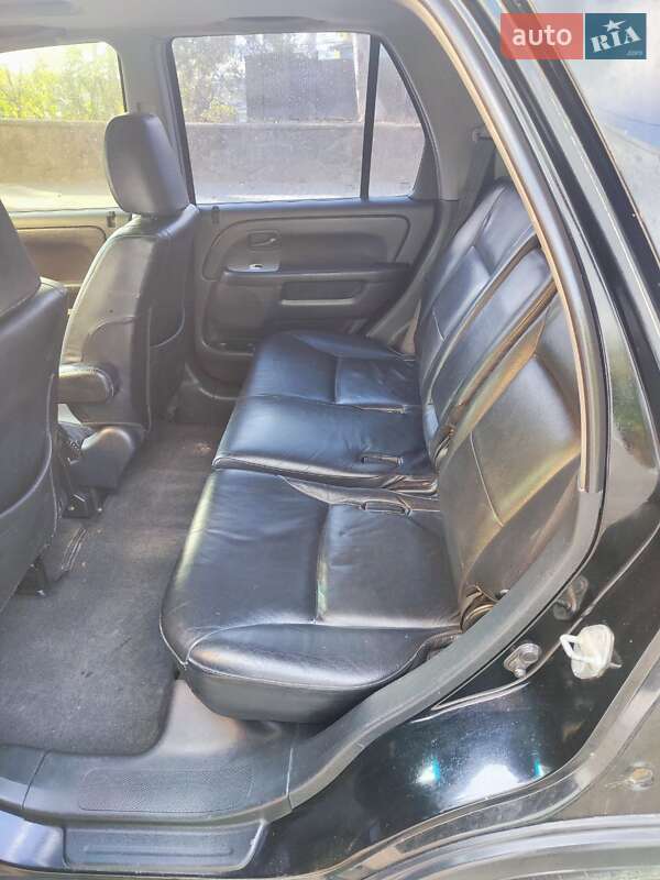 Внедорожник / Кроссовер Honda CR-V 2002 в Черновцах