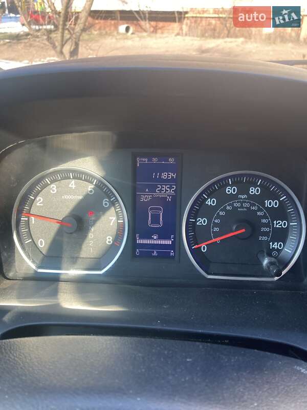 Внедорожник / Кроссовер Honda CR-V 2011 в Киеве