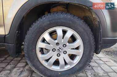 Внедорожник / Кроссовер Honda CR-V 2005 в 