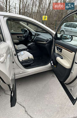 Внедорожник / Кроссовер Honda CR-V 2019 в 