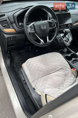 Внедорожник / Кроссовер Honda CR-V 2019 в 