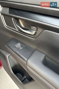 Позашляховик / Кросовер Honda CR-V 2022 в 