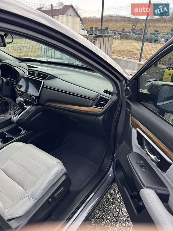 Внедорожник / Кроссовер Honda CR-V 2017 в Николаеве фото 30 Внедорожник / Кроссовер Honda CR-V 2017 в Николаеве