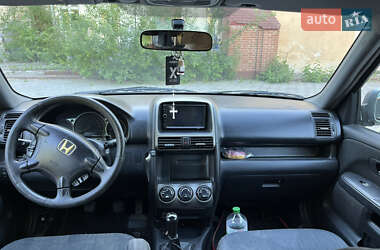 Позашляховик / Кросовер Honda CR-V 2005 в 