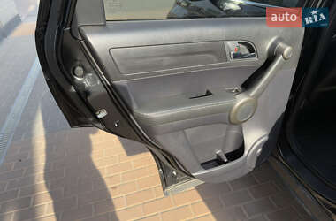 Позашляховик / Кросовер Honda CR-V 2011 в 