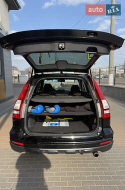 Позашляховик / Кросовер Honda CR-V 2011 в 
