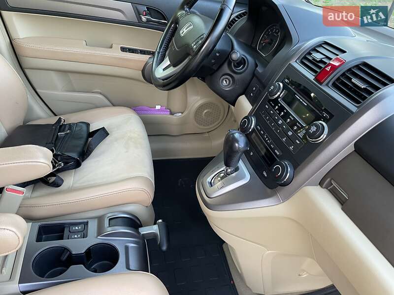 Внедорожник / Кроссовер Honda CR-V 2008 в Кременчуге
