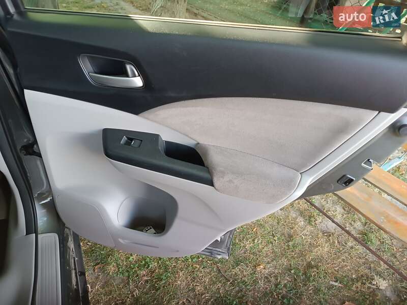 Внедорожник / Кроссовер Honda CR-V 2013 в Ковеле фото 25 Внедорожник / Кроссовер Honda CR-V 2013 в Ковеле