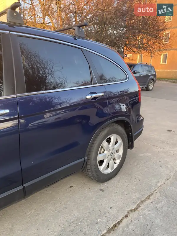 Позашляховик / Кросовер Honda CR-V 2006 в 