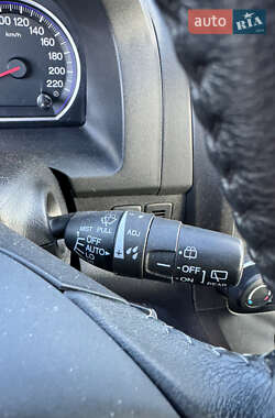 Внедорожник / Кроссовер Honda CR-V 2010 в 