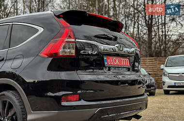 Позашляховик / Кросовер Honda CR-V 2016 в 