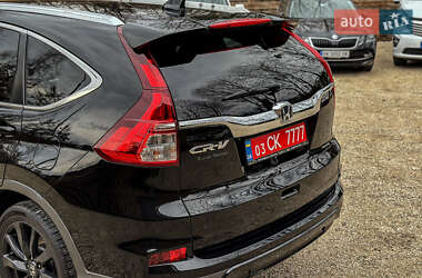 Позашляховик / Кросовер Honda CR-V 2016 в 