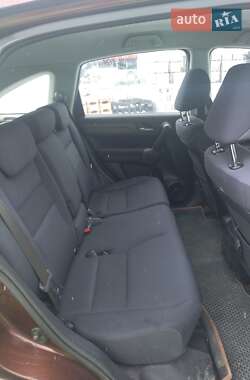 Позашляховик / Кросовер Honda CR-V 2011 в 