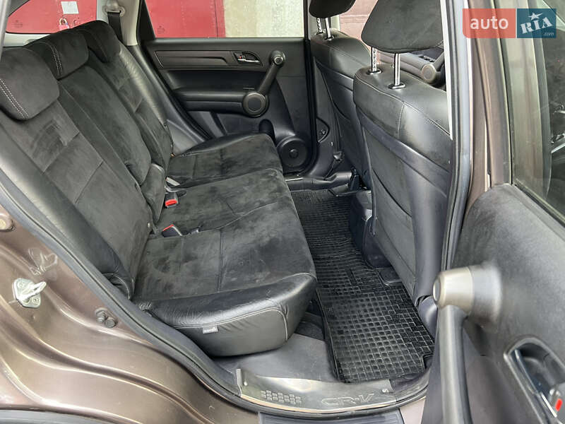 Позашляховик / Кросовер Honda CR-V 2011 в Миколаєві