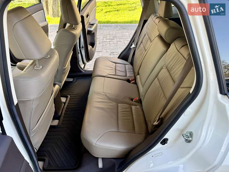 Позашляховик / Кросовер Honda CR-V 2013 в Дніпрі