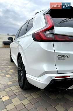 Позашляховик / Кросовер Honda CR-V 2022 в 