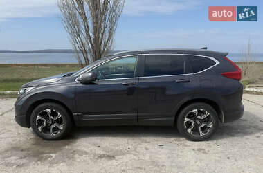 Позашляховик / Кросовер Honda CR-V 2017 в 