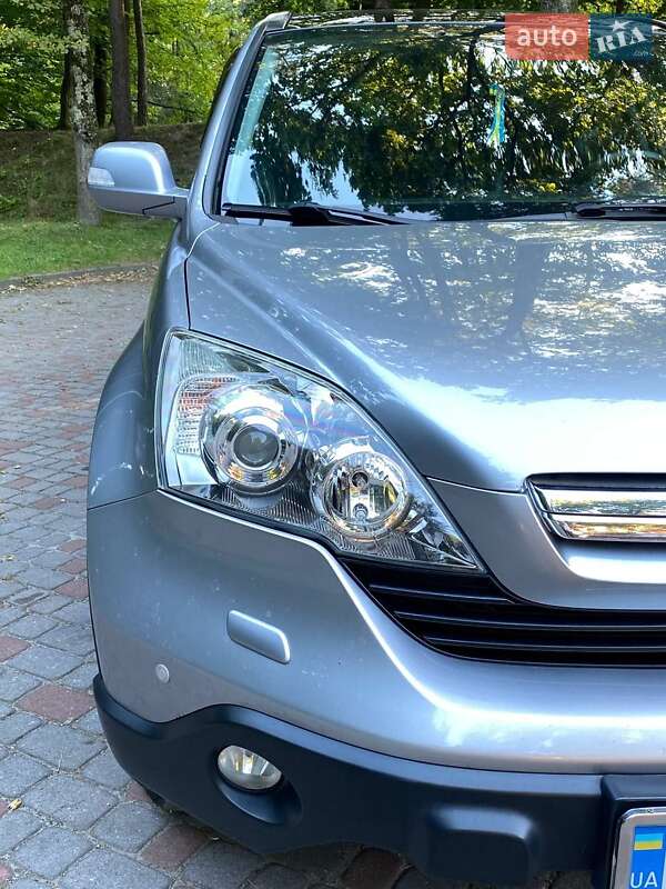 Внедорожник / Кроссовер Honda CR-V 2007 в Дрогобыче