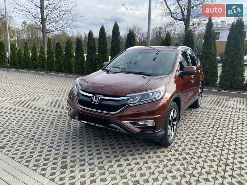 Внедорожник / Кроссовер Honda CR-V 2015 в Харькове