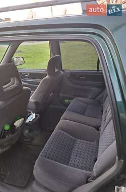 Внедорожник / Кроссовер Honda CR-V 2000 в 