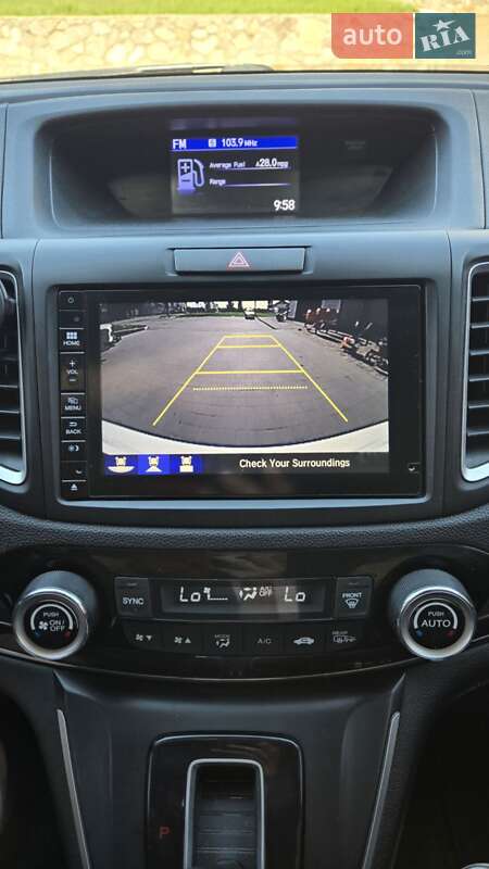 Позашляховик / Кросовер Honda CR-V 2015 в Києві