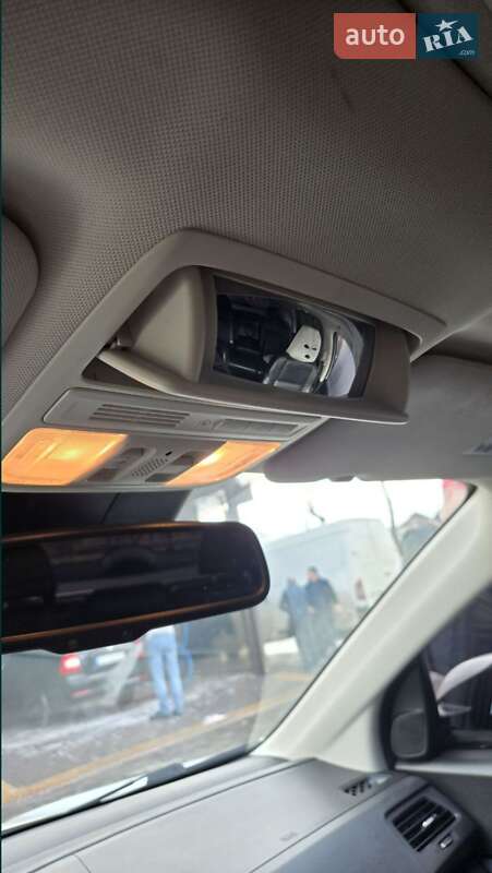 Позашляховик / Кросовер Honda CR-V 2015 в Києві