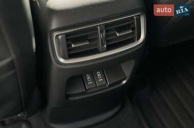 Внедорожник / Кроссовер Honda CR-V 2022 в 