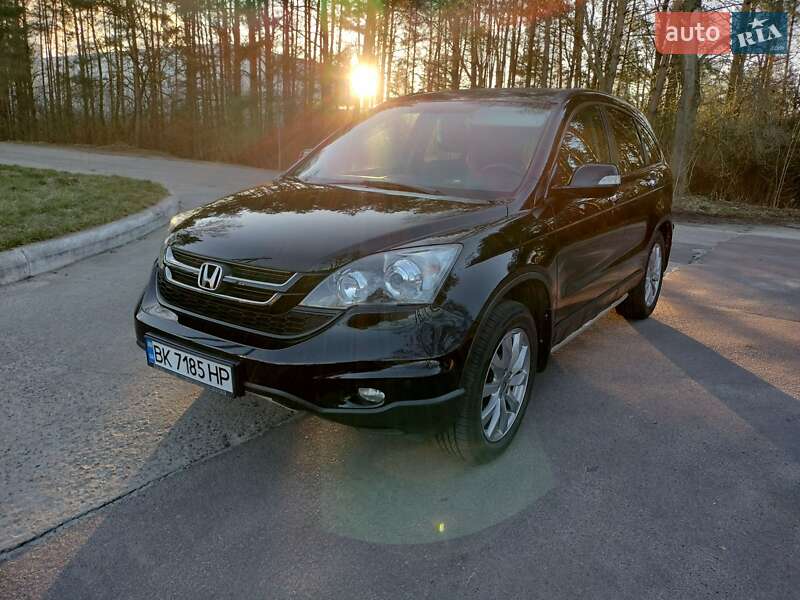 Позашляховик / Кросовер Honda CR-V 2011 в 