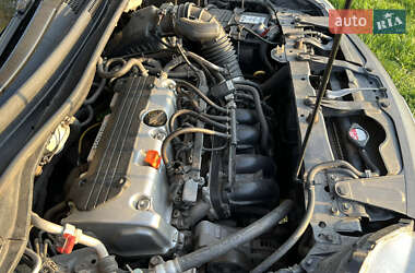 Позашляховик / Кросовер Honda CR-V 2012 в 