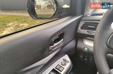 Внедорожник / Кроссовер Honda CR-V 2015 в 