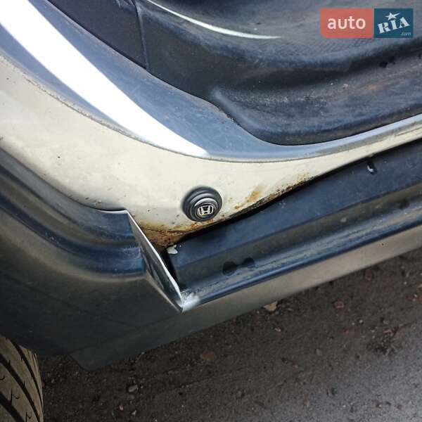 Внедорожник / Кроссовер Honda CR-V 2002 в Киеве