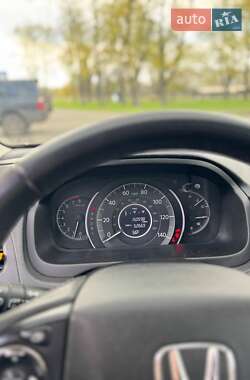 Позашляховик / Кросовер Honda CR-V 2015 в 