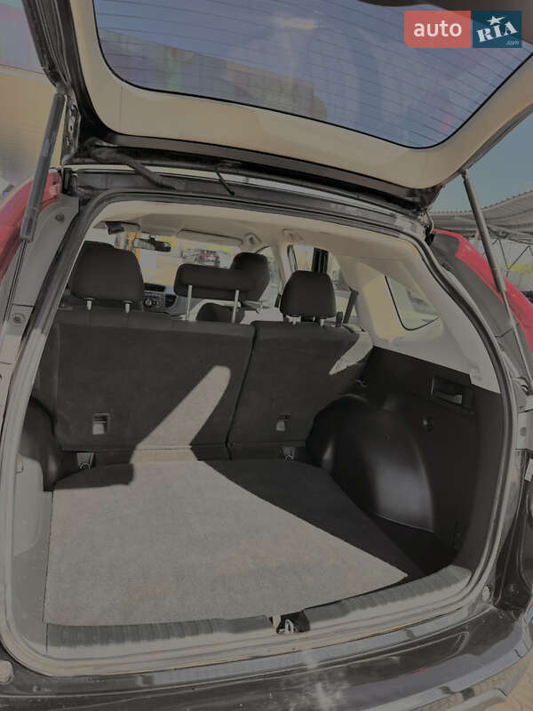 Внедорожник / Кроссовер Honda CR-V 2015 в Киеве фото 4 Внедорожник / Кроссовер Honda CR-V 2015 в Киеве