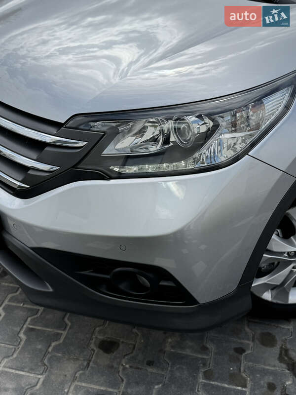 Внедорожник / Кроссовер Honda CR-V 2015 в Коломые