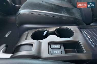 Внедорожник / Кроссовер Honda CR-V 2011 в 