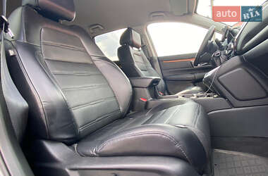 Внедорожник / Кроссовер Honda CR-V 2017 в 