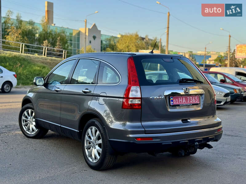 Позашляховик / Кросовер Honda CR-V 2010 в Полтаві