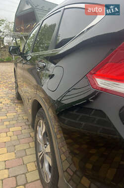 Внедорожник / Кроссовер Honda CR-V 2013 в 