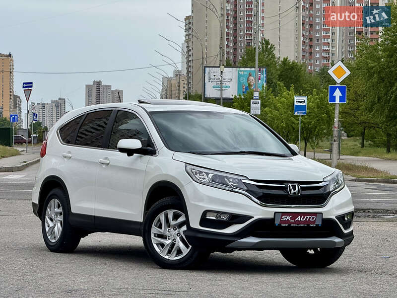 Позашляховик / Кросовер Honda CR-V 2015 в Києві