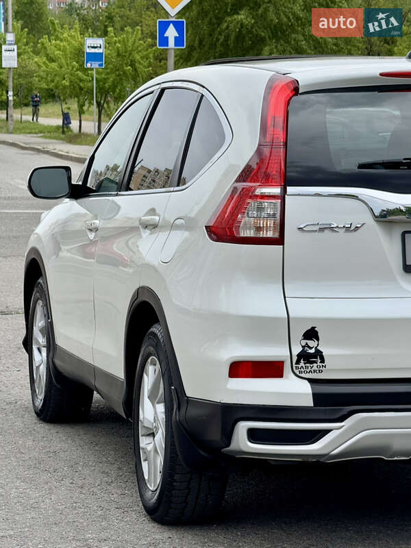 Позашляховик / Кросовер Honda CR-V 2015 в Києві