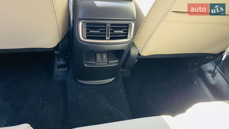 Позашляховик / Кросовер Honda CR-V 2021 в Києві